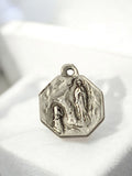 Médaille religieuse ancienne octogonale Lourdes vintage piété catholique