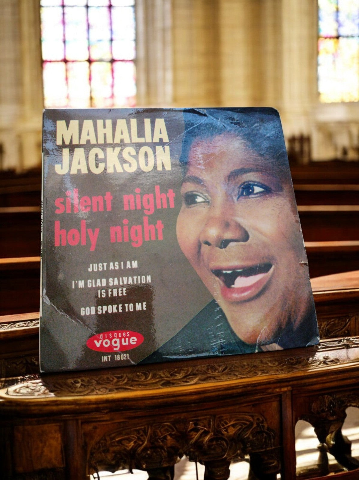 Disque vinyle 45 tours Mahalia Jackson Disques Vogue Silent Night vintage gospel