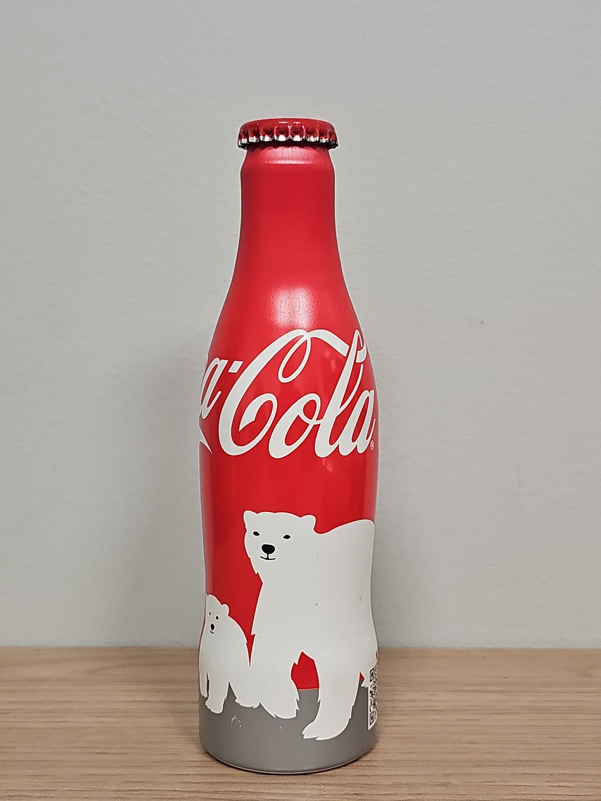 Bouteille Coca Cola pleine, édition spéciale, boisson gazeuse, déco rétro