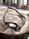 Bracelet vintage métal patiné style menottes rétro industriel