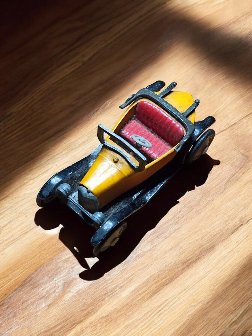 Voiture miniature Citroën 5HP RAMI JMK 1959 jaune noir vintage diecast
