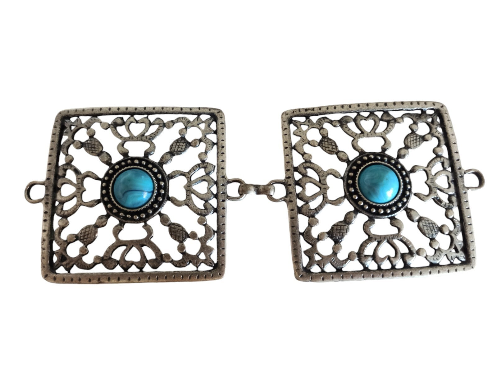 Lot 2 boucles de ceinture vintage plaqué argent motif ajouré cabochon bleu