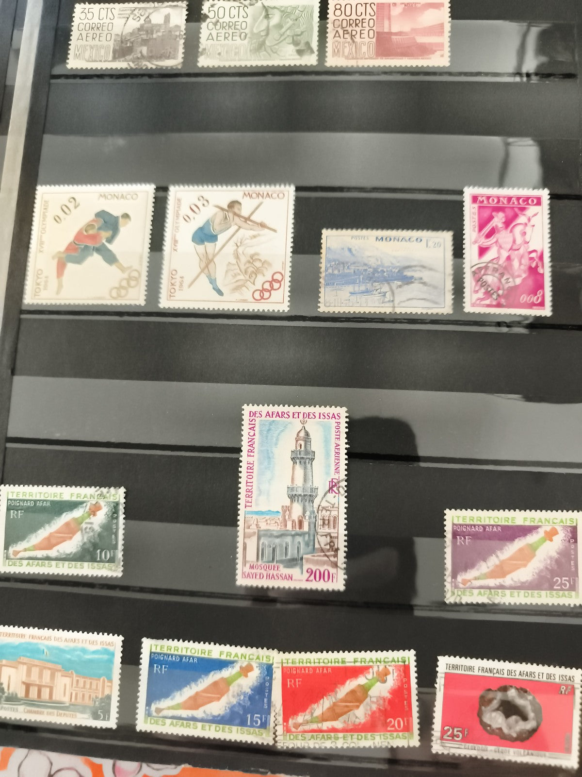 Timbres Monaco Mexique Afars Issas Olympiques paysages lot philatélie
