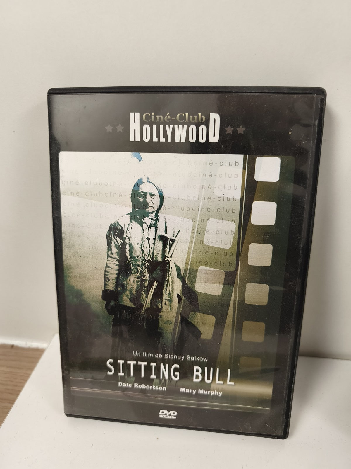 DVD Sitting Bull film western d'occasion version française sous-titres inclus