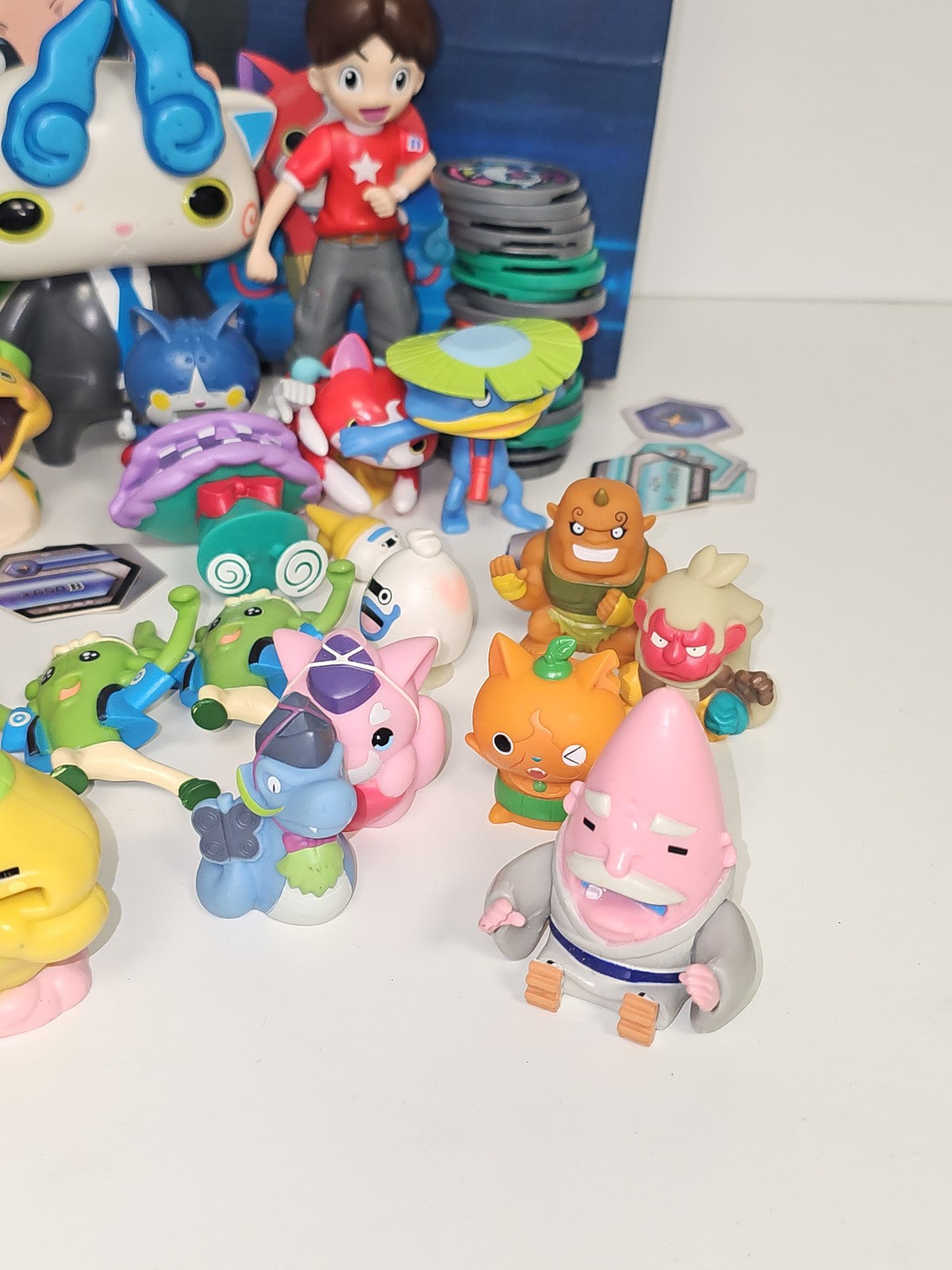 Lot vintage figurines Yokai Watch occasion, collection rare, jouets anciens enfa