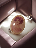 Broche ancienne portrait femme rétro, bijou fantaisie vintage ovale