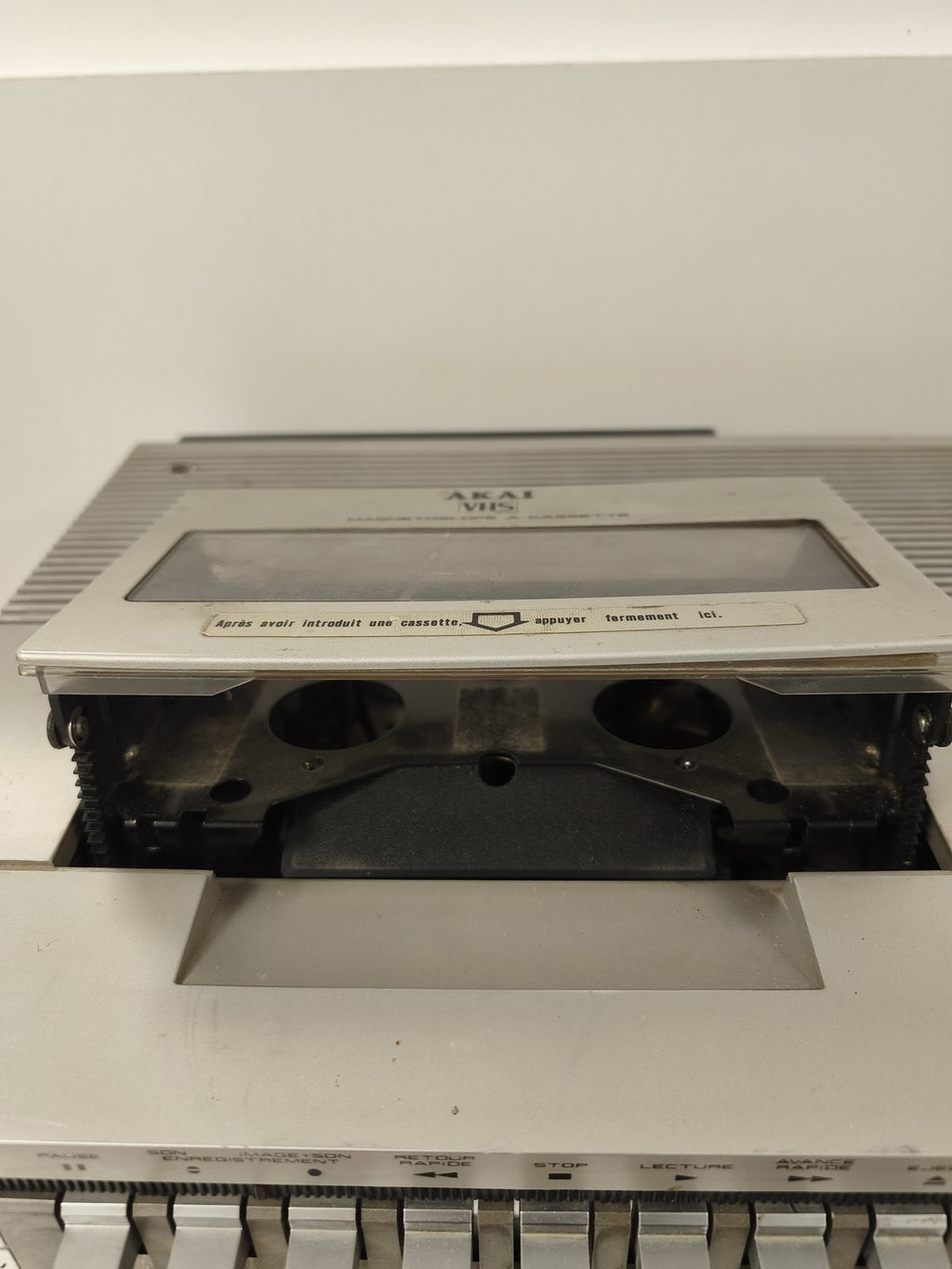 Vintage lecteur vidéo cassette Akai VS-9800SV ancien magnétoscope rétro collecti