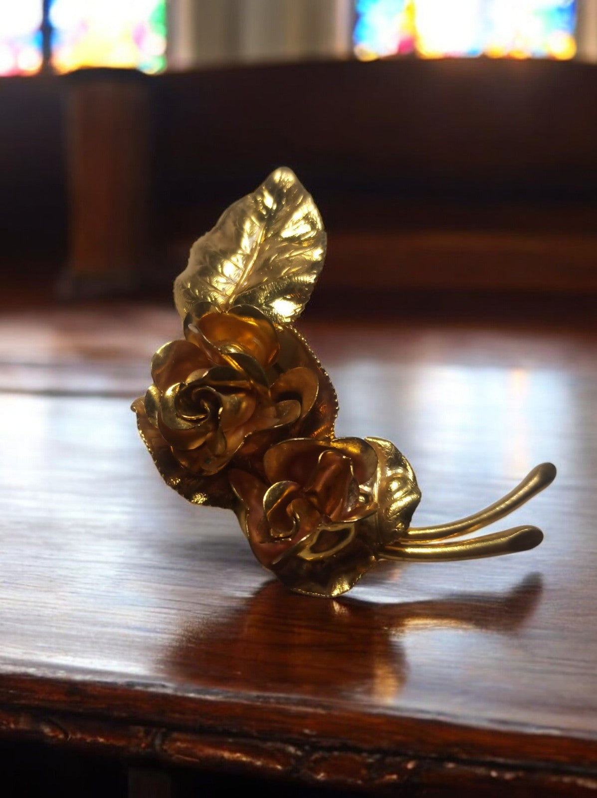 Broche vintage roses plaquée or doré, bijou élégant intemporel floral