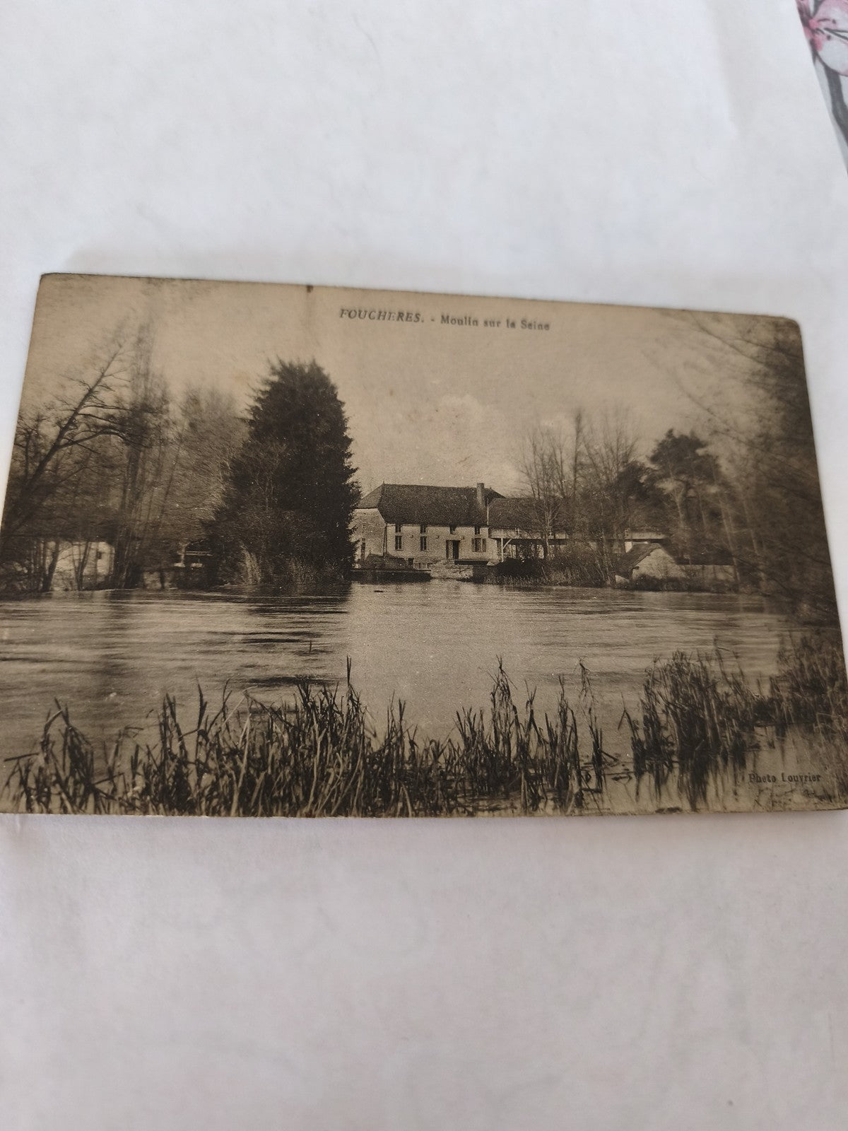 Carte postale ancienne Fouchères vintage, collection rétro France, rare occasion