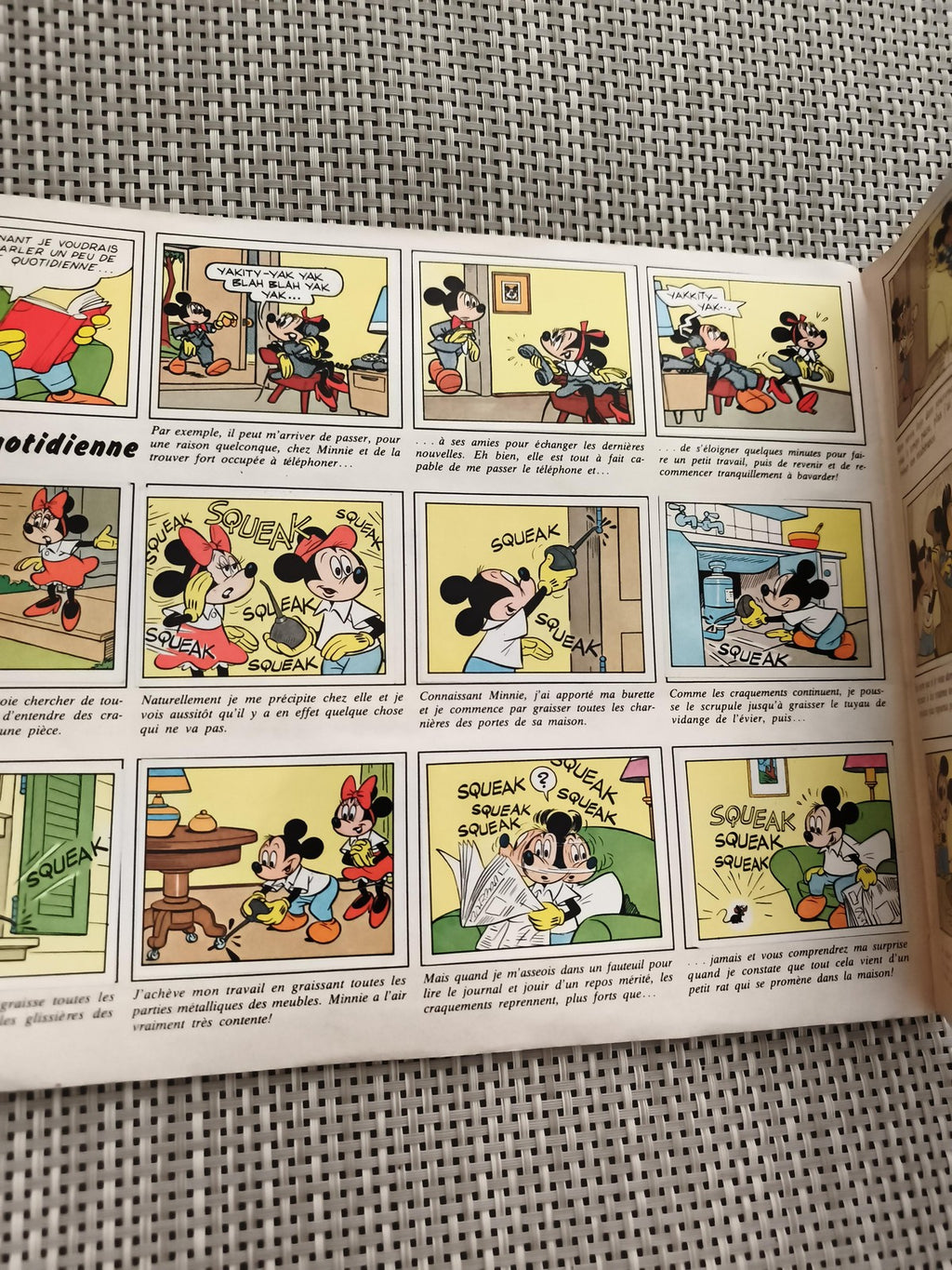 Album Panini Mickey Story ancien vintage Disney figurines Le Journal de Mickey