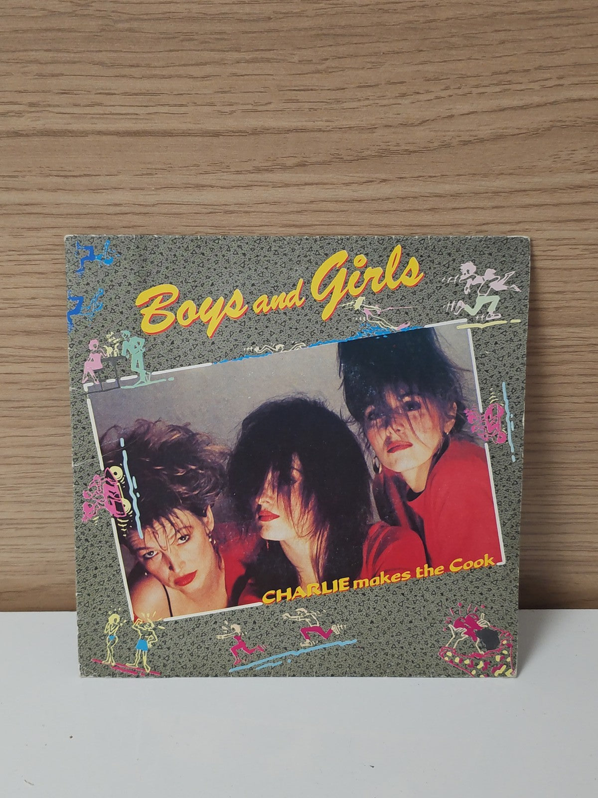 Vinyle 45 tours rétro ancien Boys and Girls disque vintage collection musique