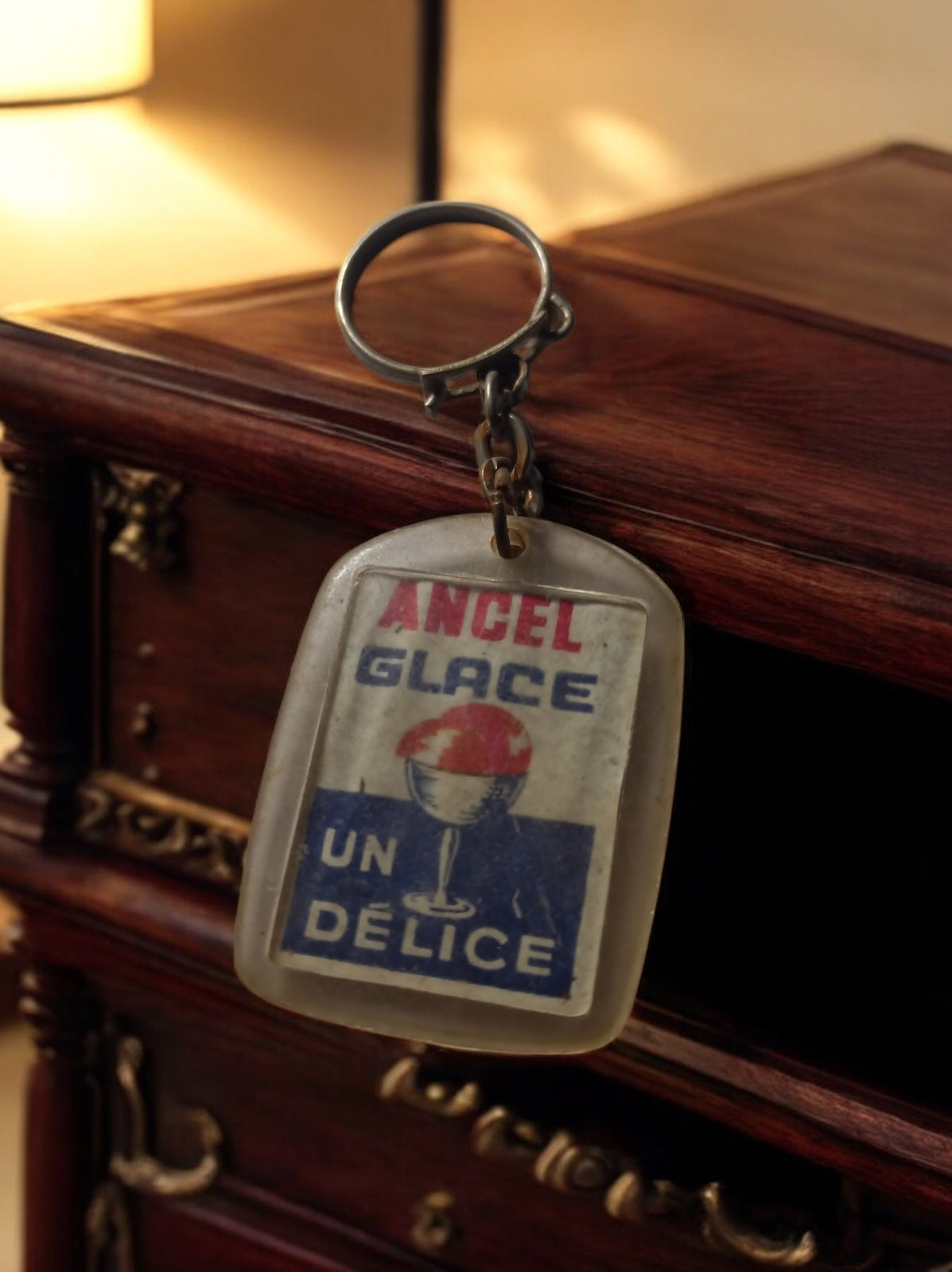 Porte-clés publicitaire Angel Glace vintage