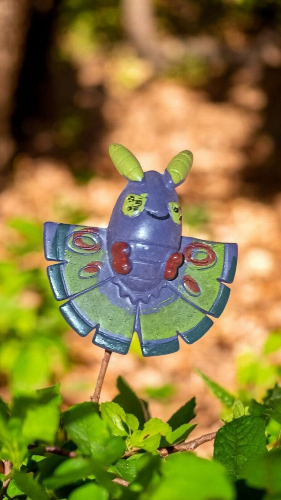 Figurine Pokémon Papinox 2005 2006 PVC violet vert jouet papillon