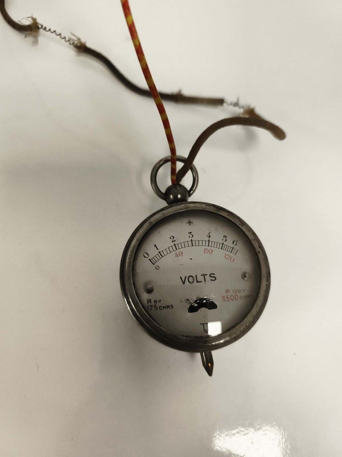 Voltmètre ancien R6V/R120V, appareil de mesure vintage, déco industriel