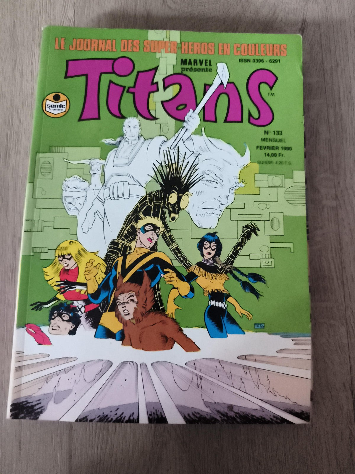 Comic Titans n°133 Marvel Semic ancien février 1990 vintage super-héros