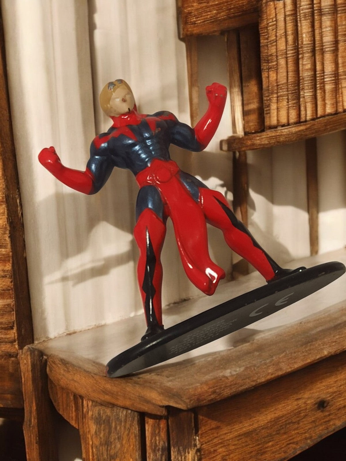 Figurine Marvel vintage en métal, super-héros costume rouge bleu, rare occasion