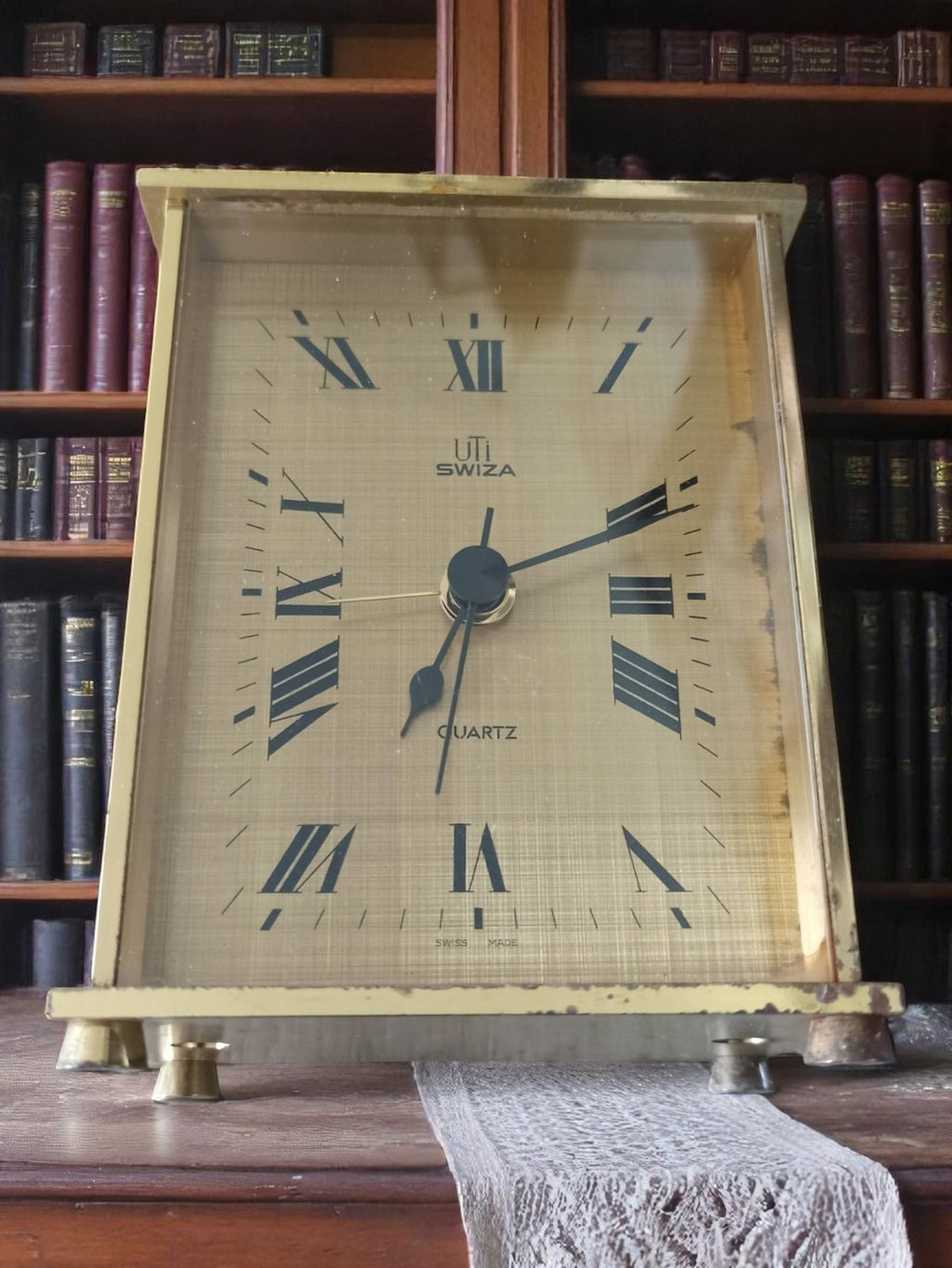 Réveil de table Swiza Uti vintage rétro, doré, horlogerie suisse quartz