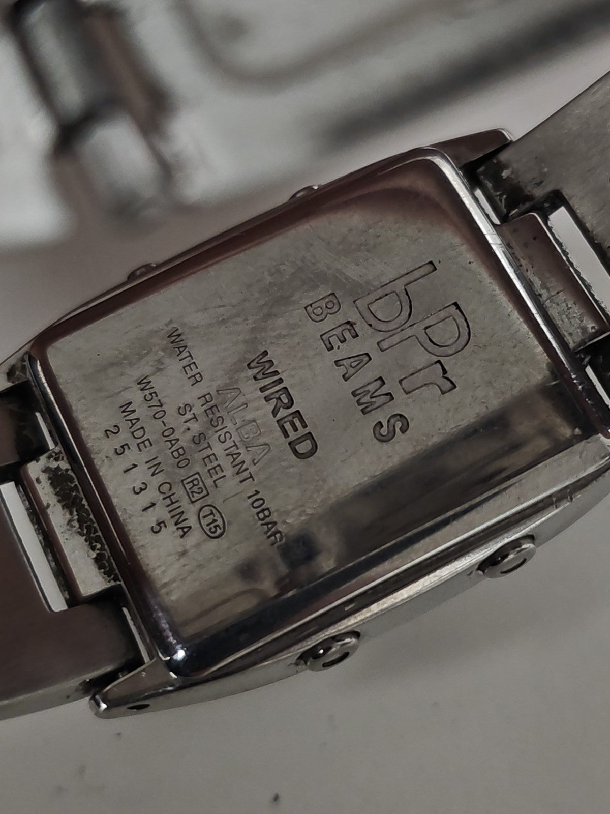 Montre homme rétro BPR Beams signée Beams, vintage, ancien modèle fonctionnel