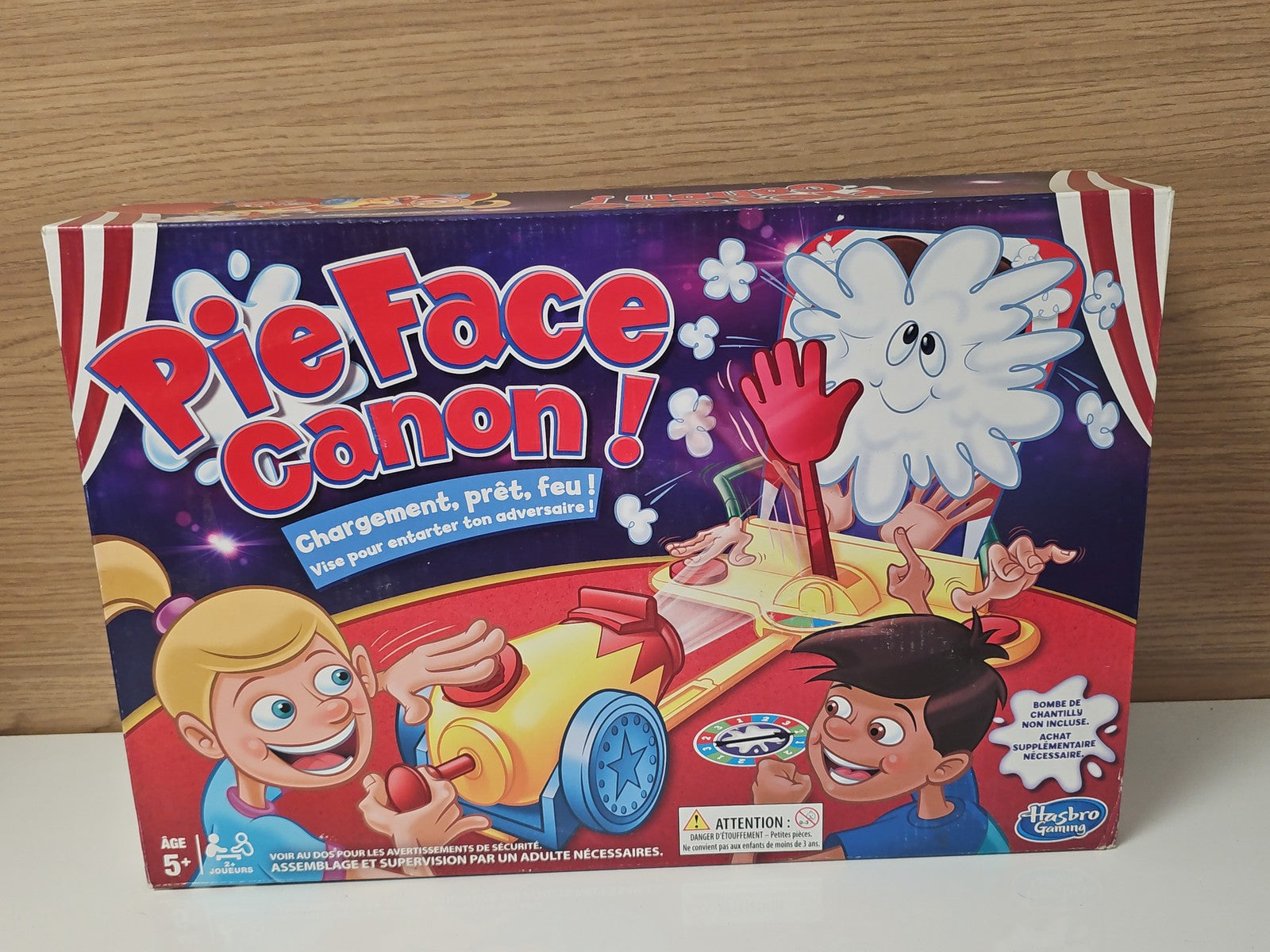 Jeu de société Hasbro Pie Face Cannon amusant pour famille et enfants complet
