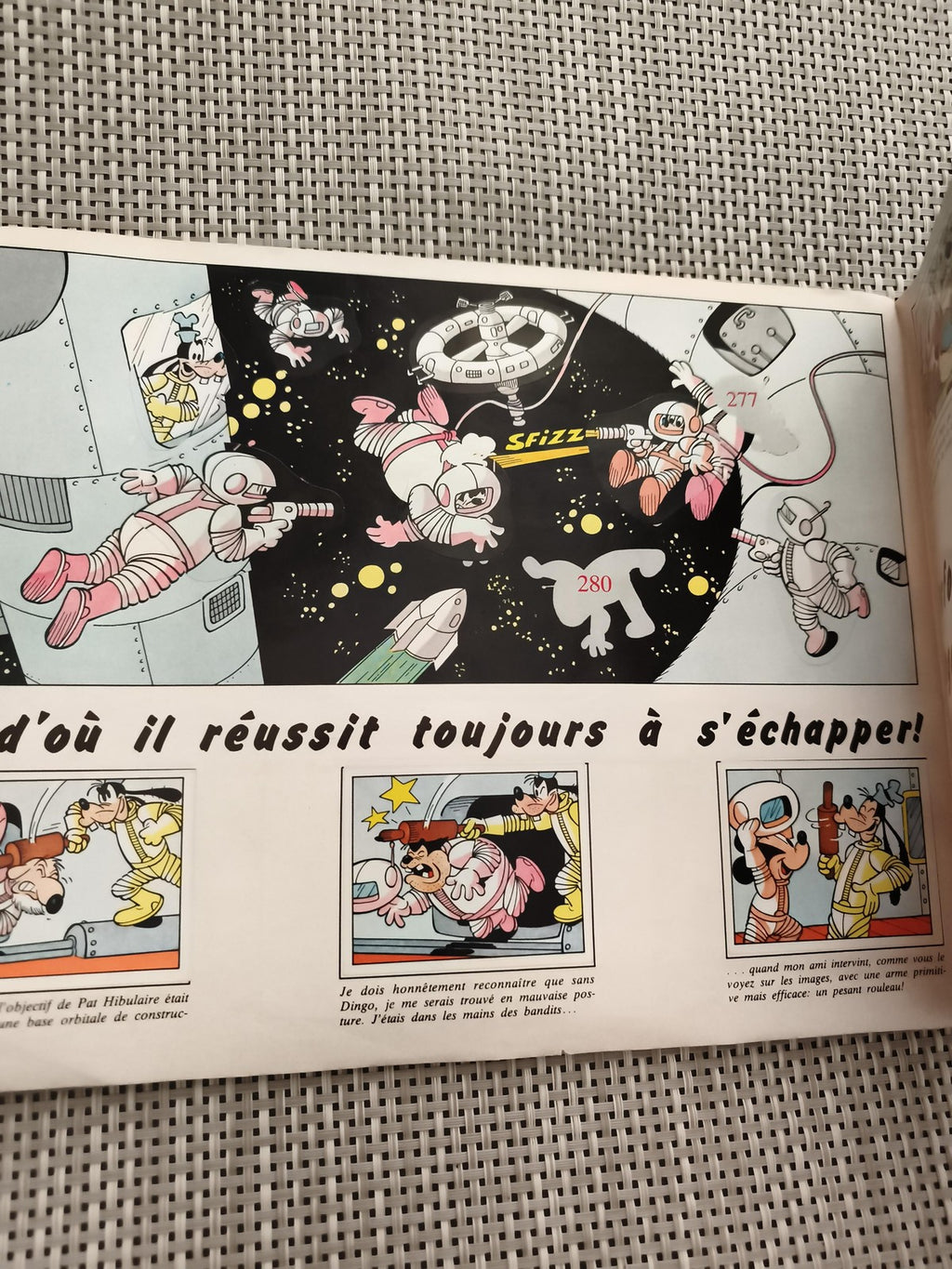Album Panini Mickey Story ancien vintage Disney figurines Le Journal de Mickey