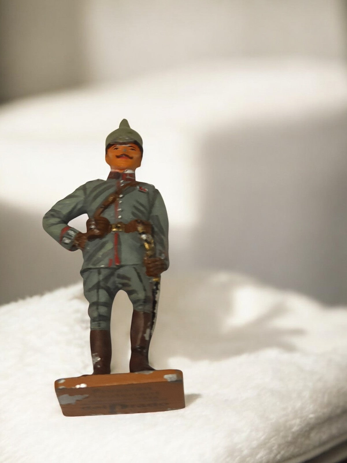 Figurine soldat plomb Del Prado vintage uniforme vert ancien armée militaire
