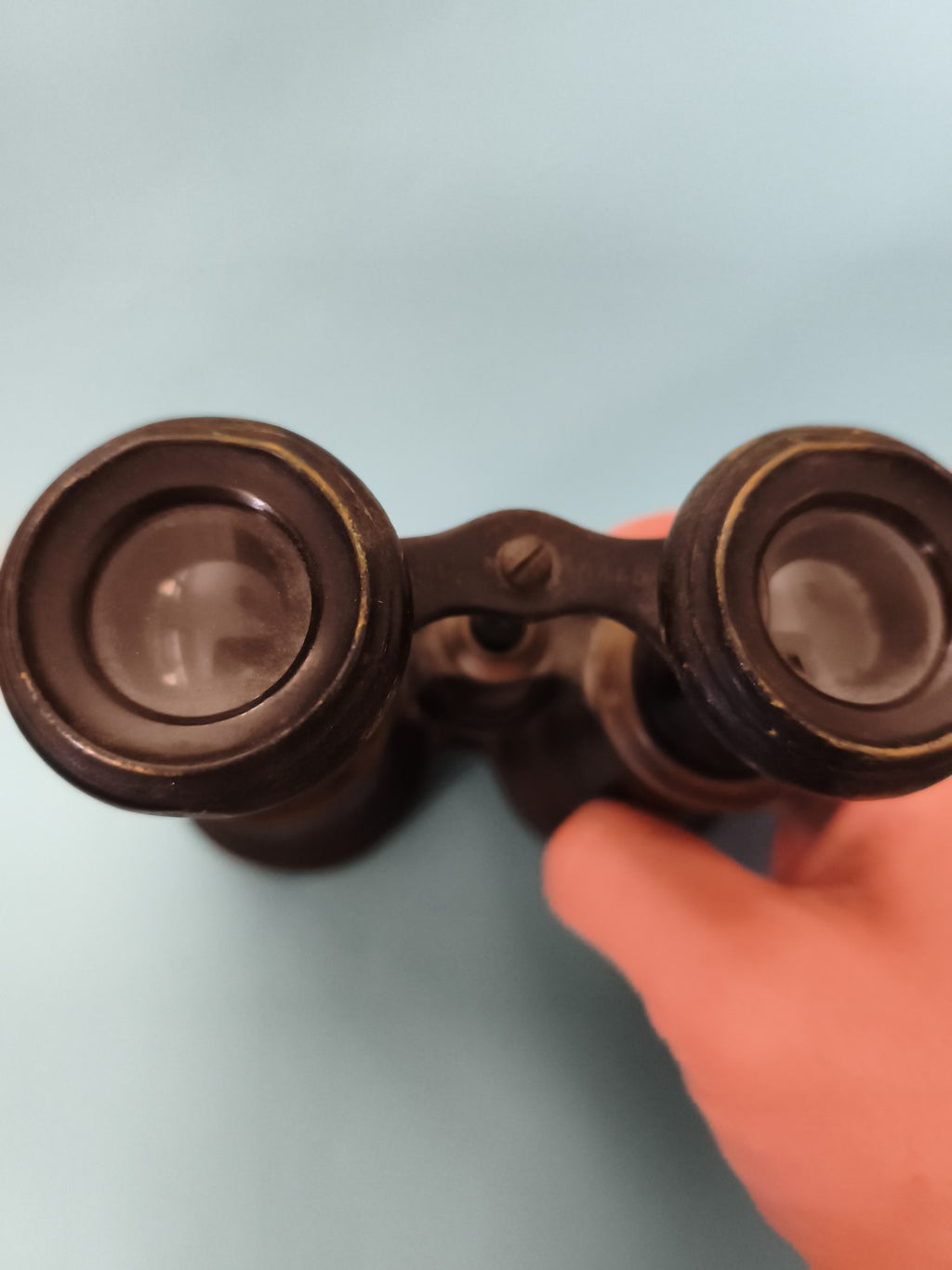 Jumelles anciennes vintage aspect cuivre patiné, optique rétro XIXe siècle