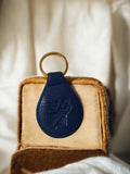 Porte-clés vintage cuir bleu foncé rétro accessoire ancien authentique