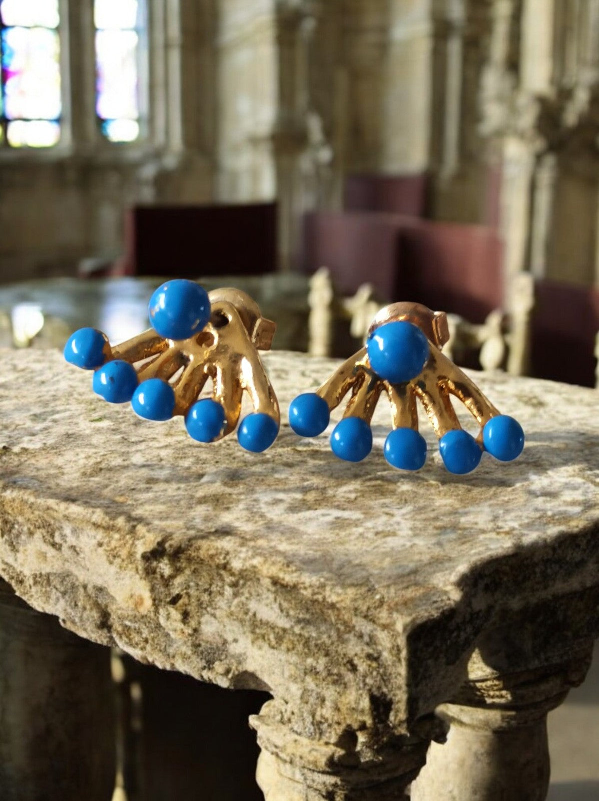 Boucles d’oreilles vintage années 60/70 plaqué or, cabochons bleu, clip rétro