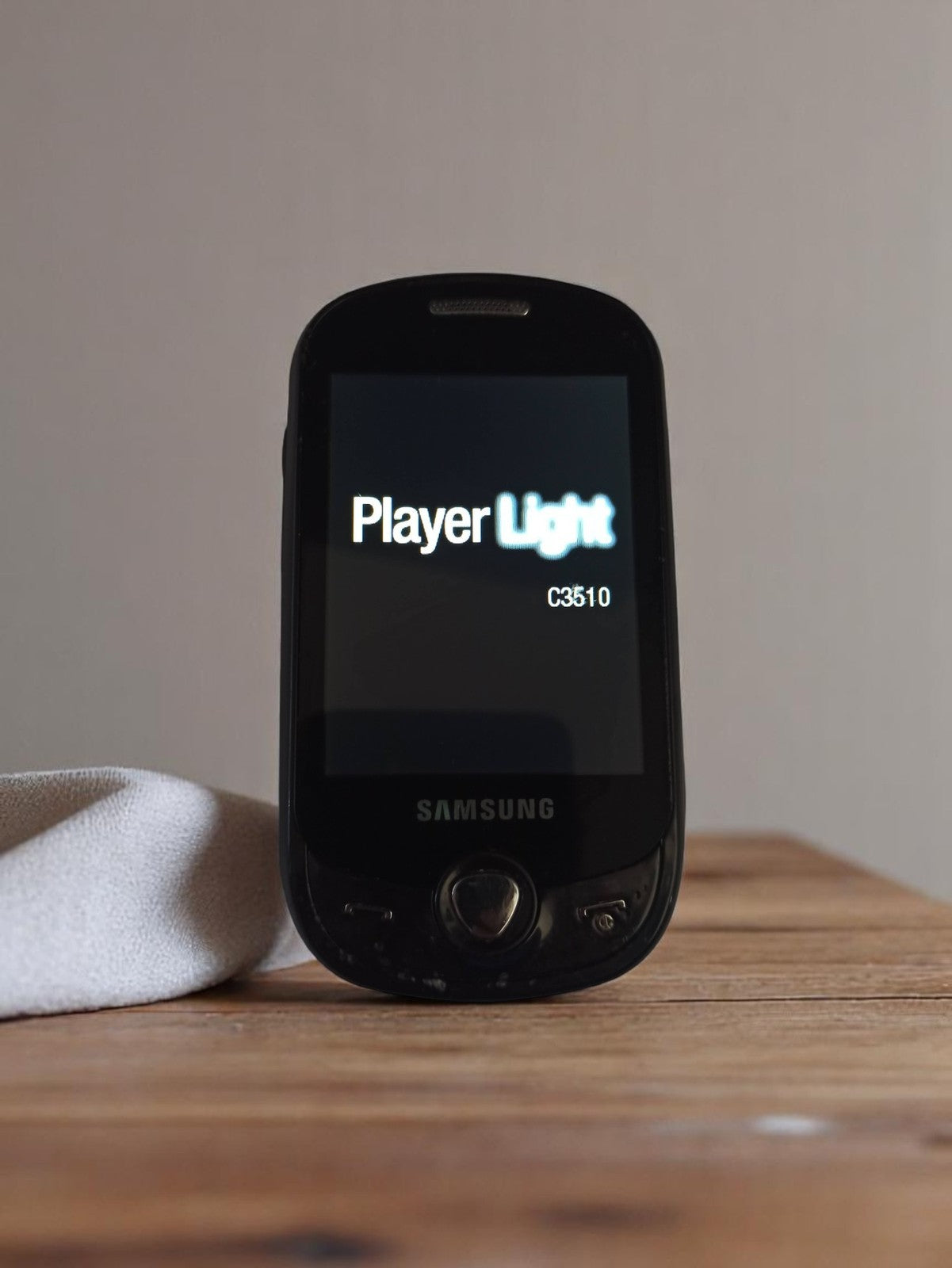 Téléphone Samsung Player Light C3510 vintage noir - mobile tactile rétro