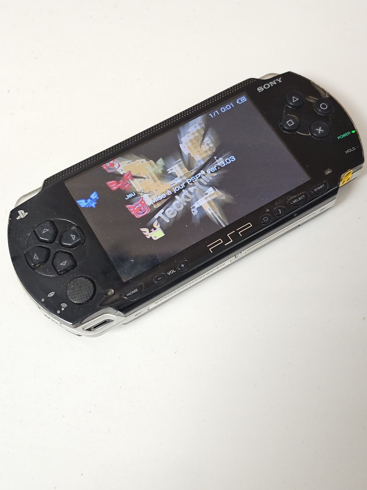 Console Sony PSP 1004 portable fonctionnelle sans chargeur - PlayStation d'occas