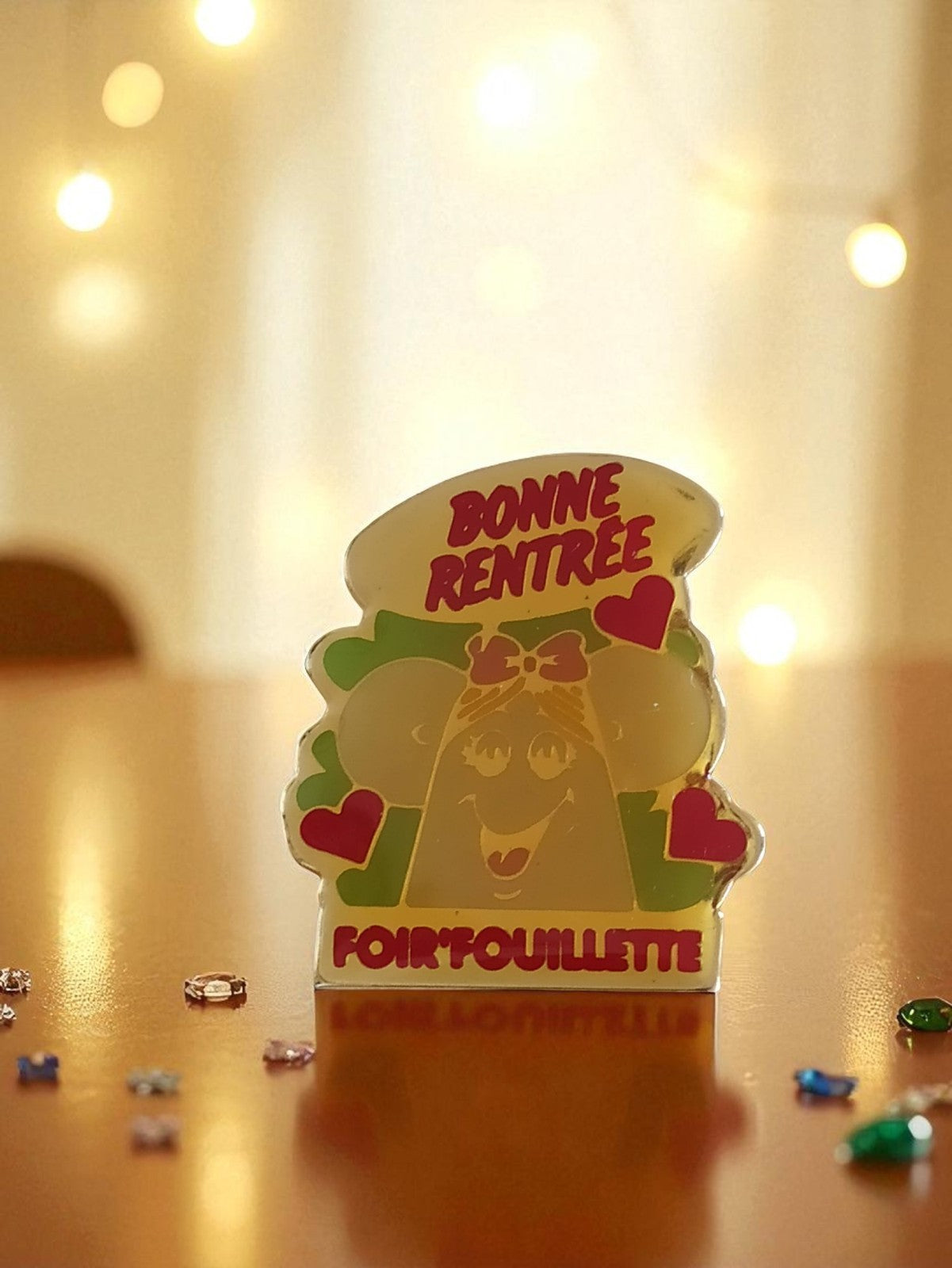Pin's vintage Foir'Fouillette émail années 80 Bonne rentrée pub rétro