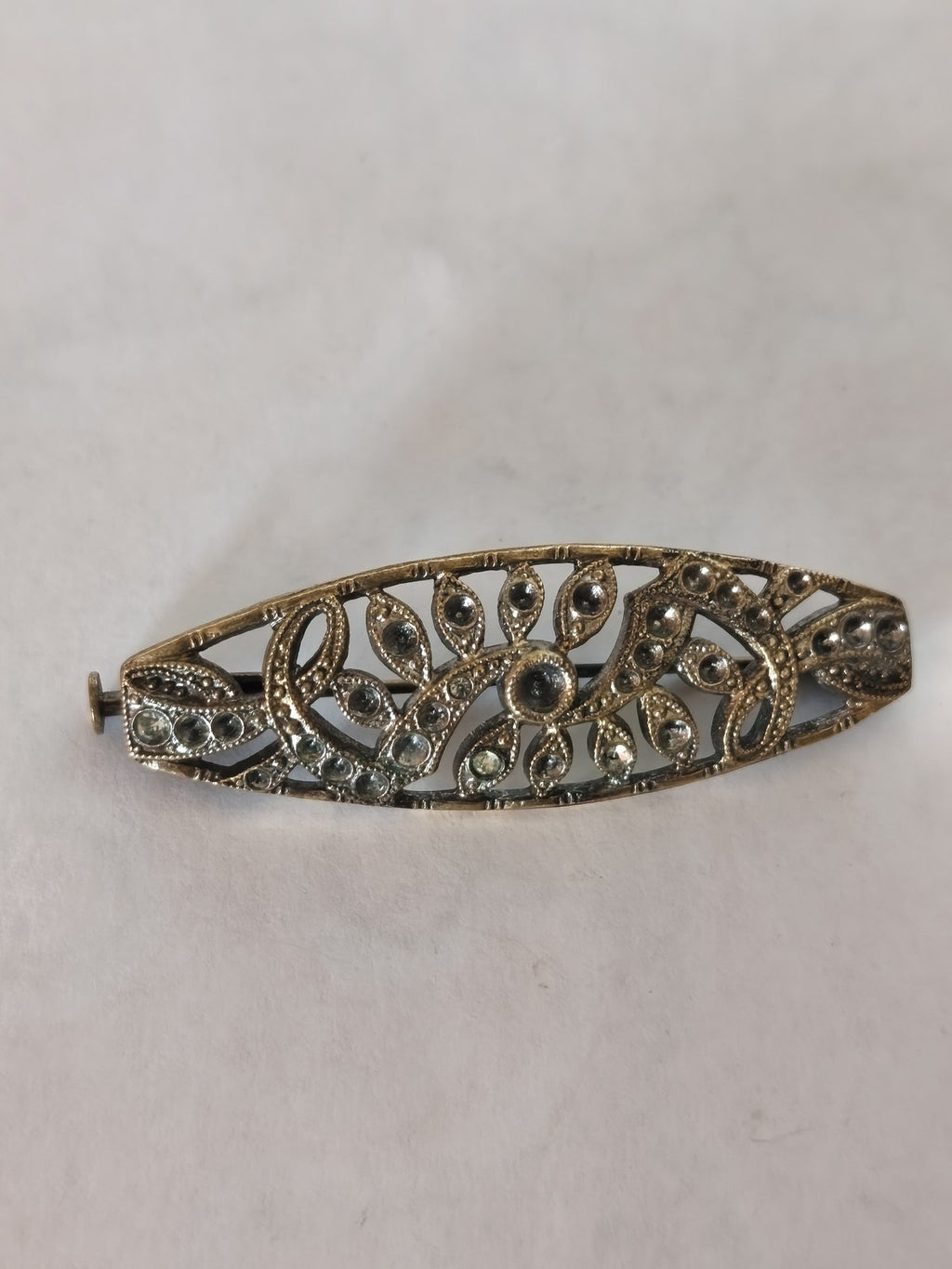 Broche ancienne vintage rétro pour collectionneur d?accessoires d?époque
