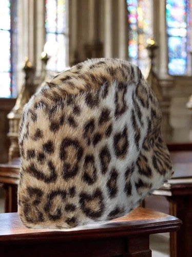 Chapeau toque russe en fourrure vintage style élégant