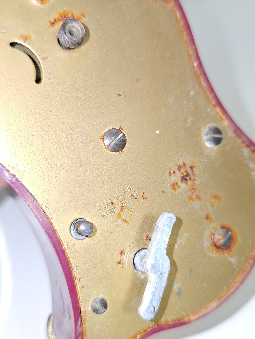 Réveil musical ancien Goldbuhl Allemagne peint main, années 60, à restaurer vint