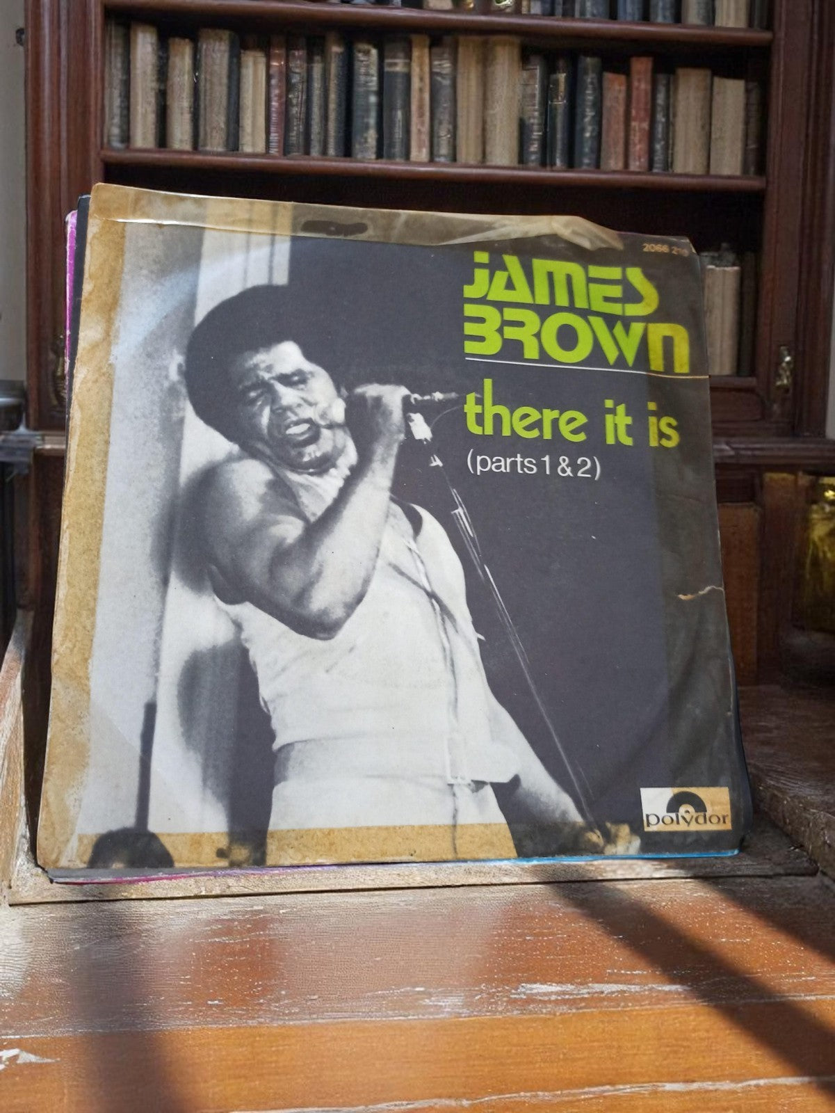 Vinyle 45 tours James Brown Polydor there it is vintage soul funk rétro