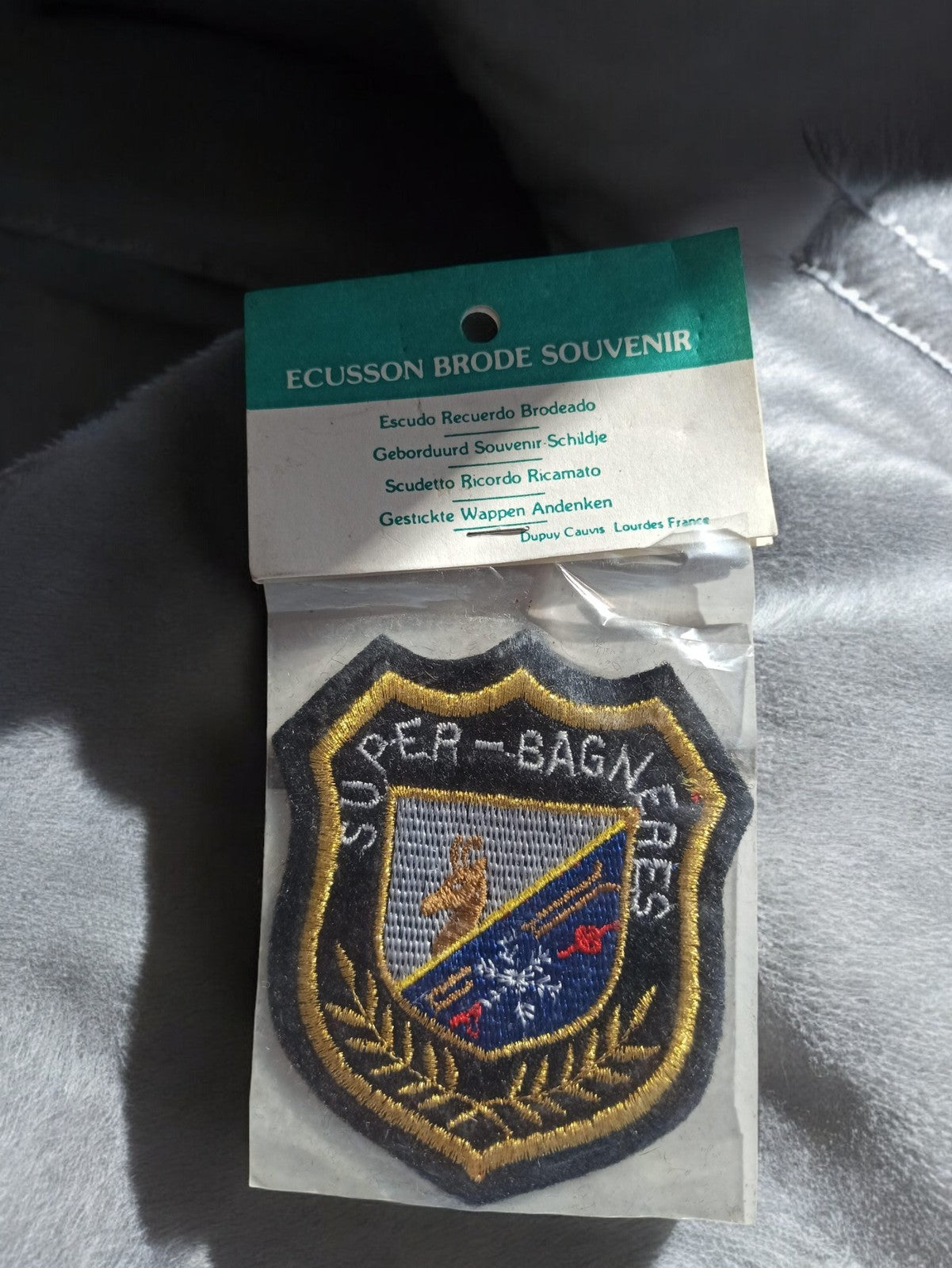 Patch vintage ancien écusson Super Bagnères station ski collection France rétro