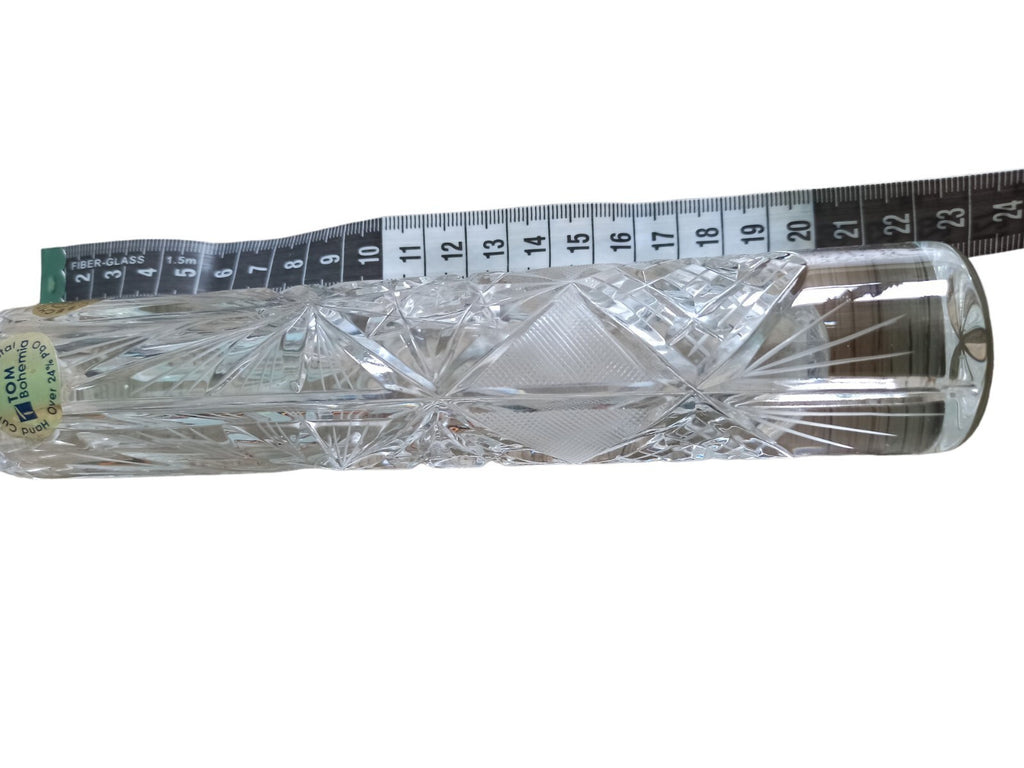 Vase cristal de Bohême taillé plomb Tchécoslovaquie 22 cm décor géométrique