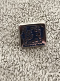 Pin's vintage rectangulaire bleu silhouette joueur handball Mustapha Mokrane (Re