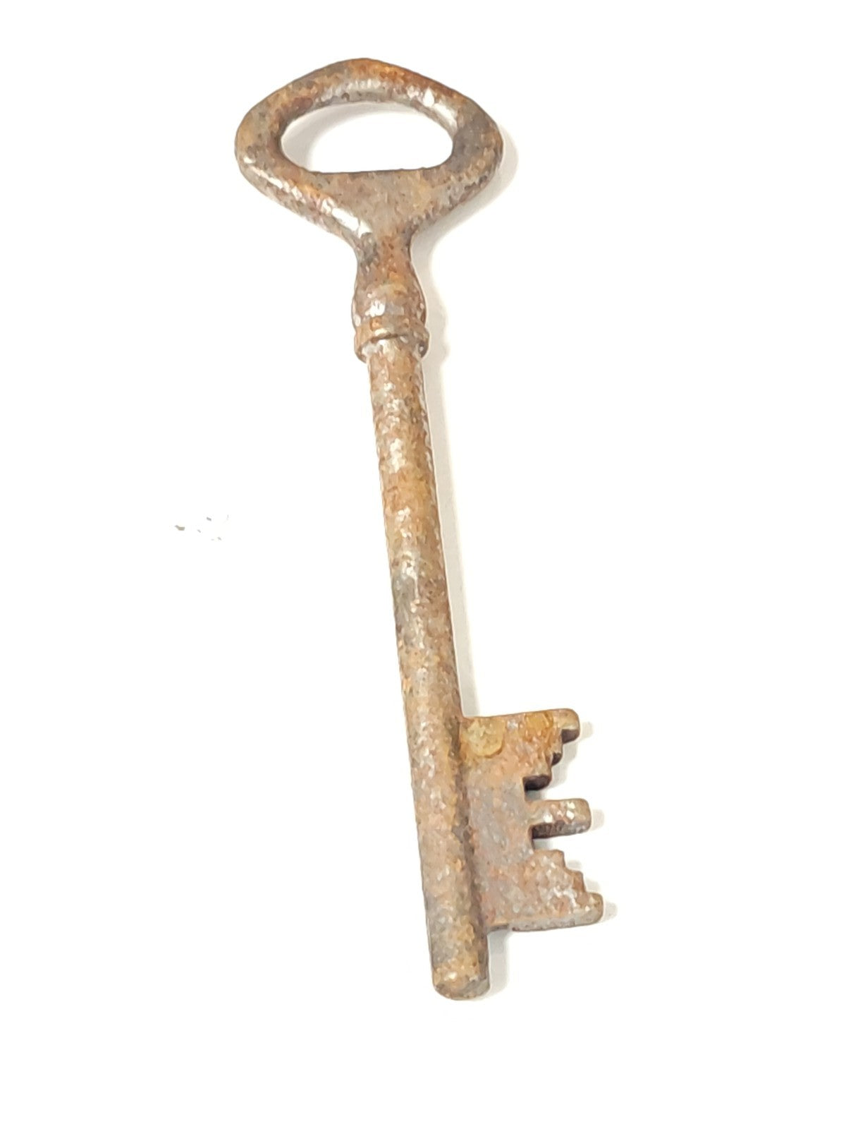 Ancienne clé vintage en métal, objet de collection rétro authentique, déco ancie