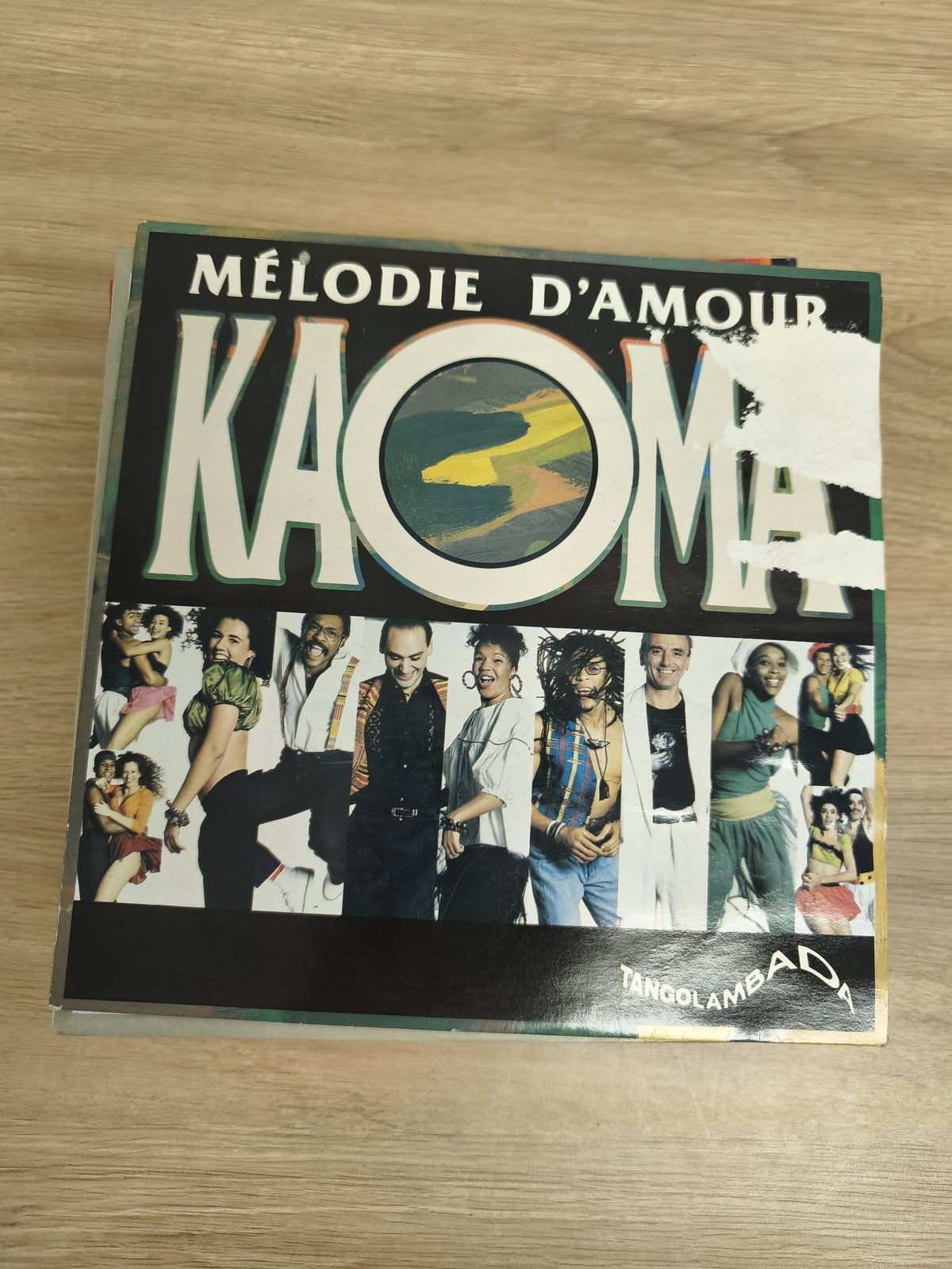Vinyle 45T Kaoma Mélodie d'Amour pochette illustrée, état visible (Ref 2)