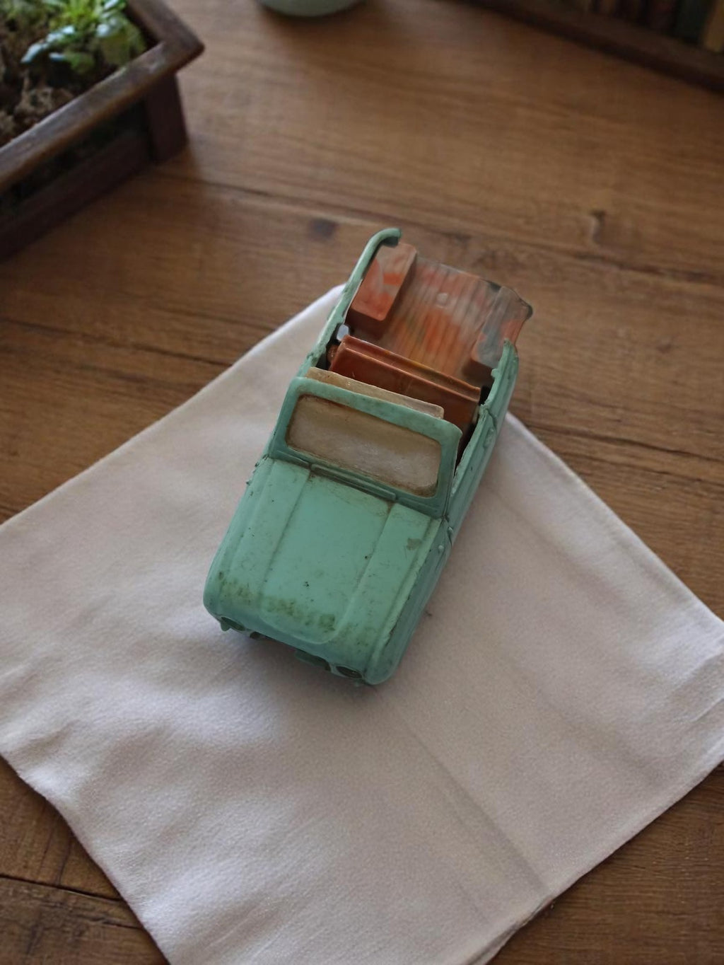 Voiture Norev Renault ancienne vintage métal vert, miniature jouet rétro