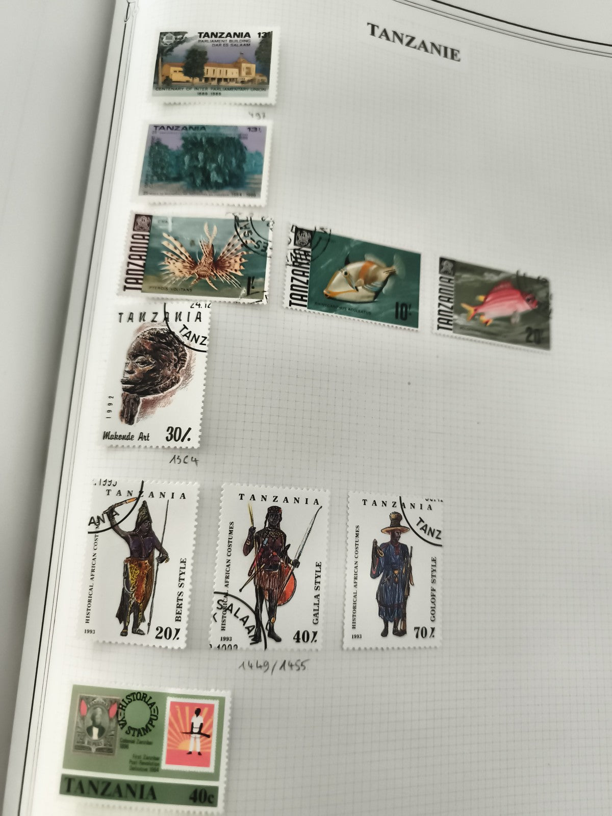 Timbres Tanzanie oblitérés thèmes faune, costumes africains, Makonde, 1990s