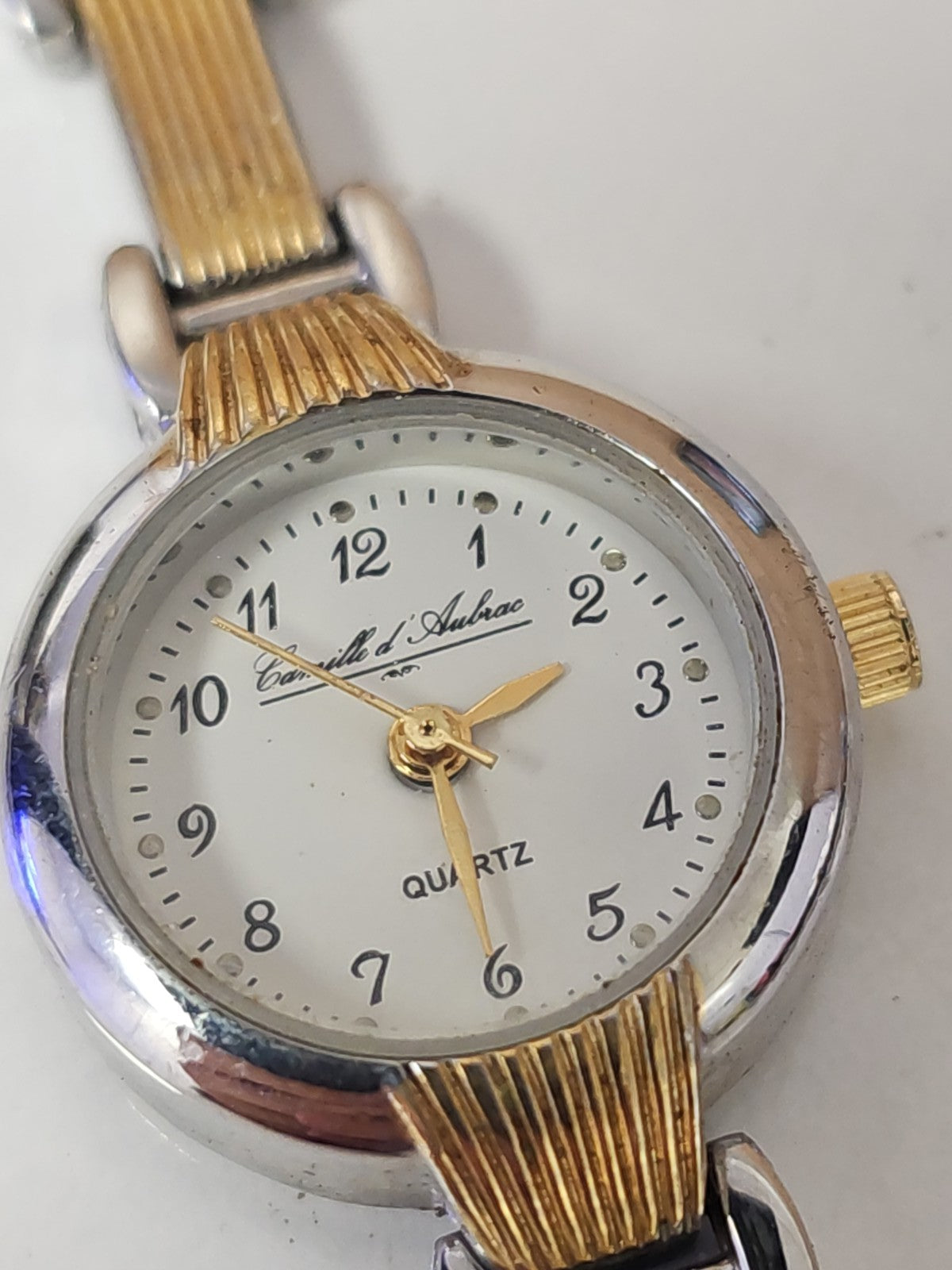 Montre femme rétro Camille d'Aubrac ancienne, élégance vintage, collection rare