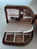 Vintage boîte rangement cuir maquillage ancien rétro, coffret beauté collection