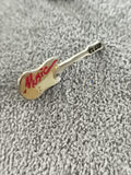 Pin's vintage guitare Music Club, finition dorée, badge ancien musique (Ref 8)