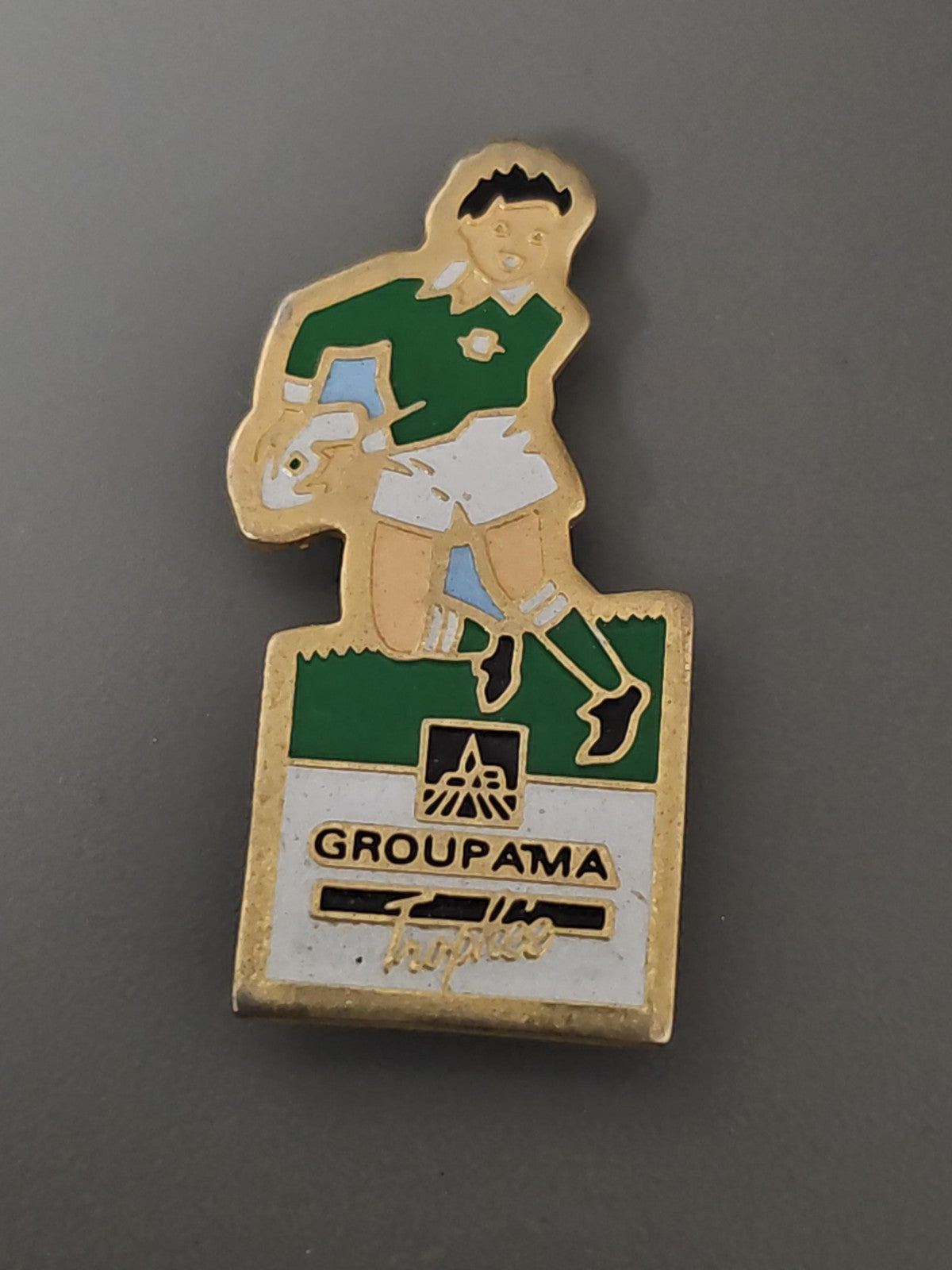 Pin's vintage Groupama ancien badge publicitaire rétro collection assurance