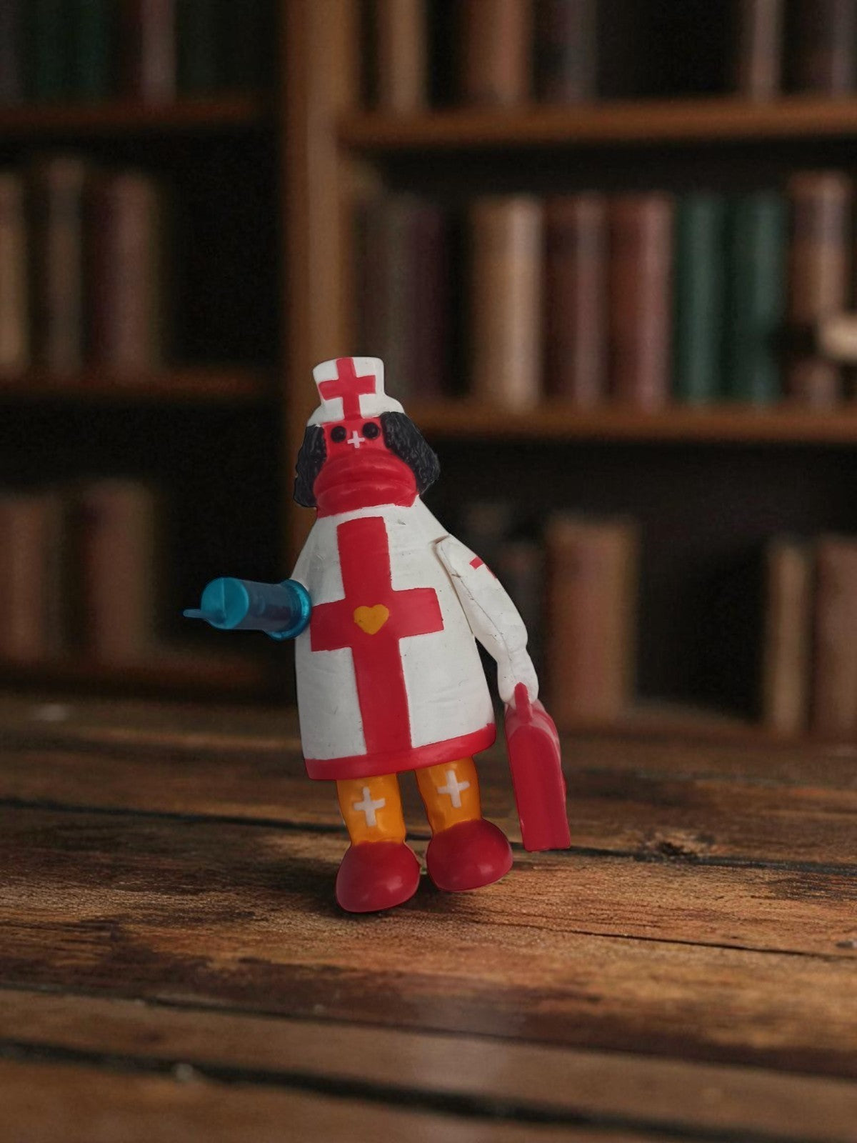 Figurine infirmière jouet croix rouge seringue mallette déco enfant