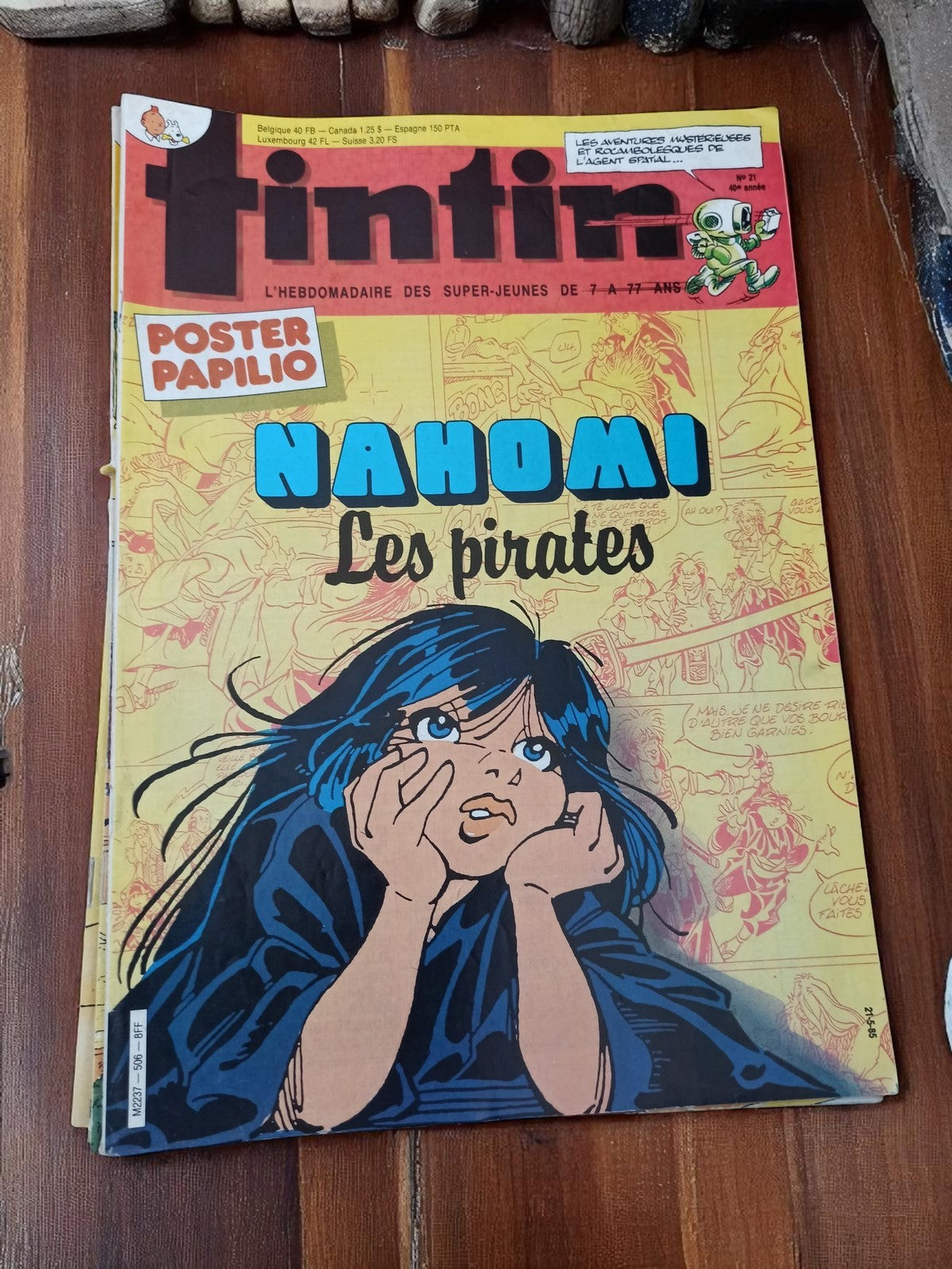 Magazine Tintin vintage n°21 année 1976 Nahomi Les pirates poster Papilio