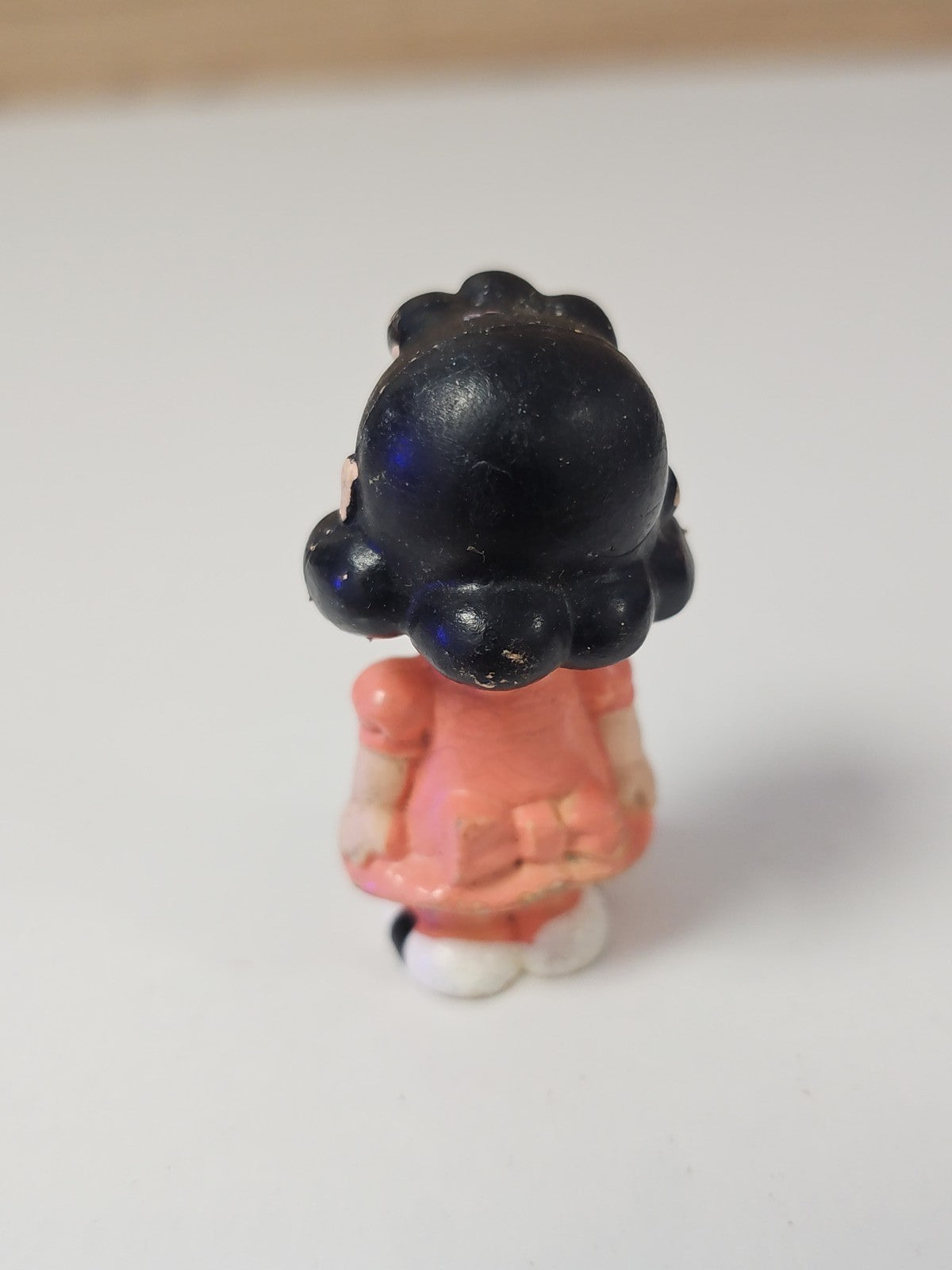 Figurine rétro Lucy van Pelt années 60 Peanuts Snoopy ancien collectionneur