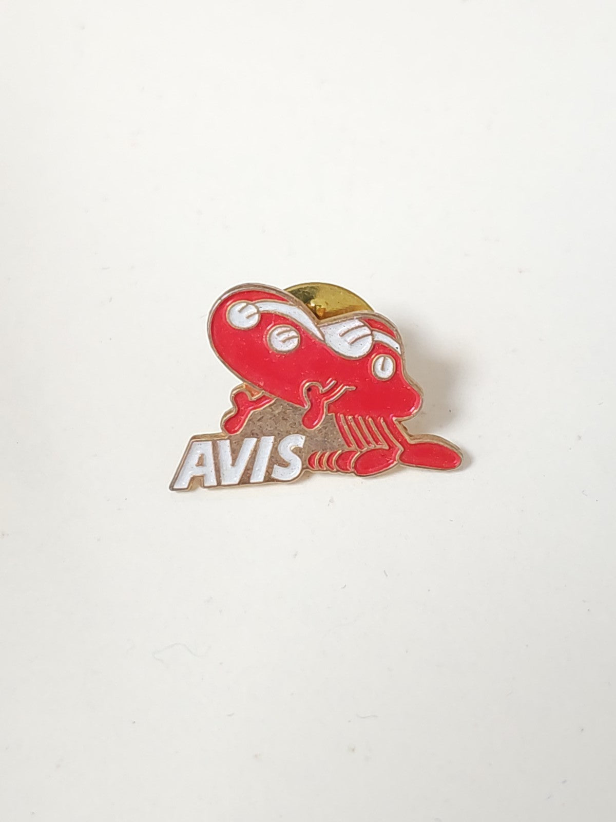 Pin's rétro ancien collection avis, badge vintage rare pour passionnés d?objets